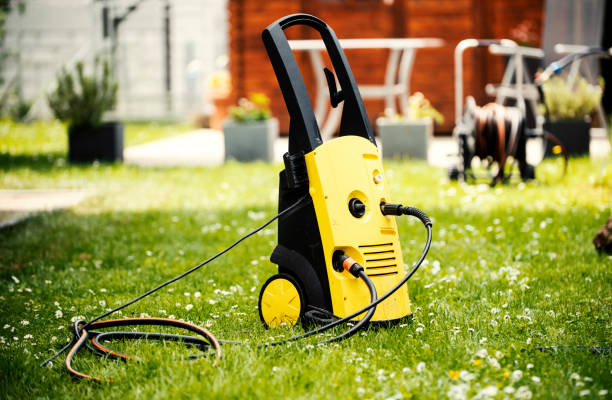 Best Sidewalk and Walkway Cleaning  in Greenacres, FL